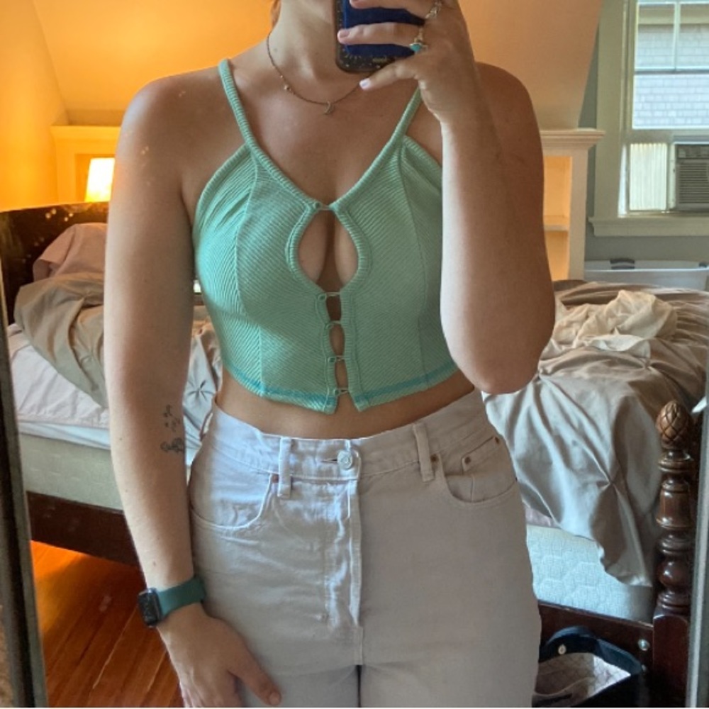 UO Cayenne Cropped Cami. Super fun turquoise tank with keyhole